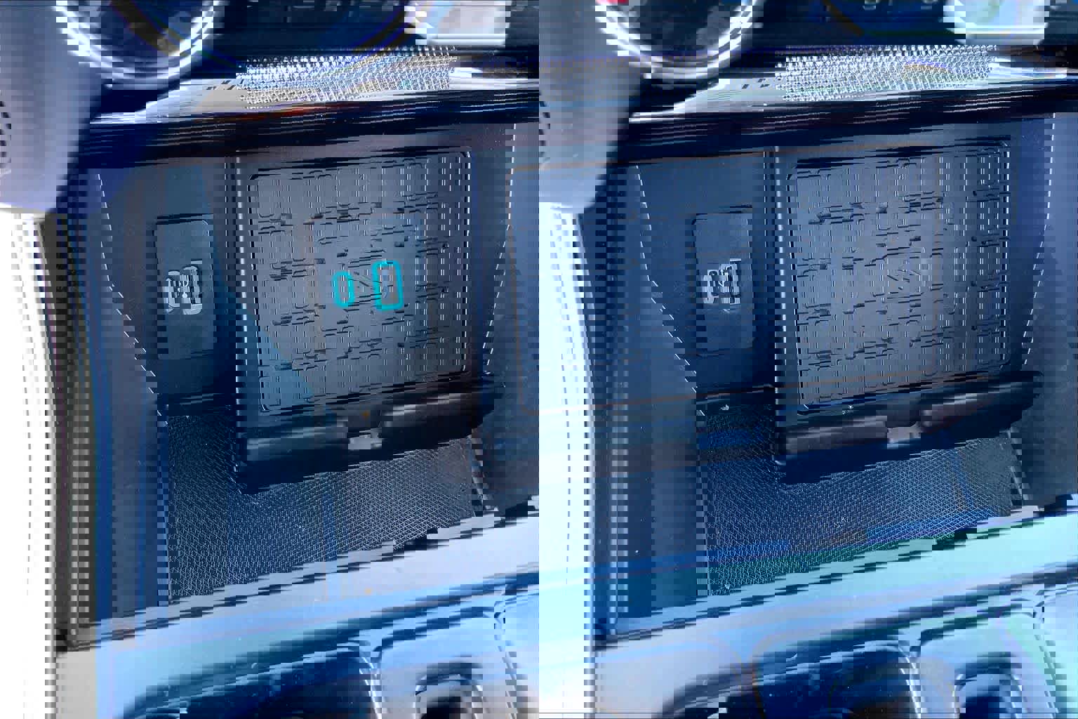 Certified 2024 Ford F150 Platinum w/ Equipment Group 703A Plus image 32