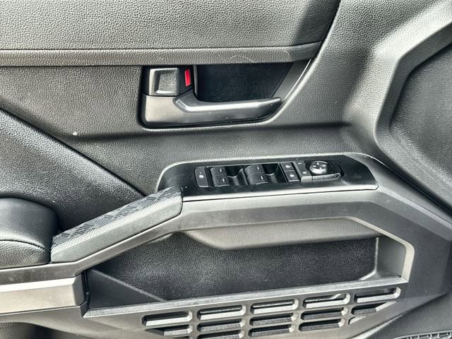 Used 2025 Toyota Tacoma SR5 AWD/4WD image 13