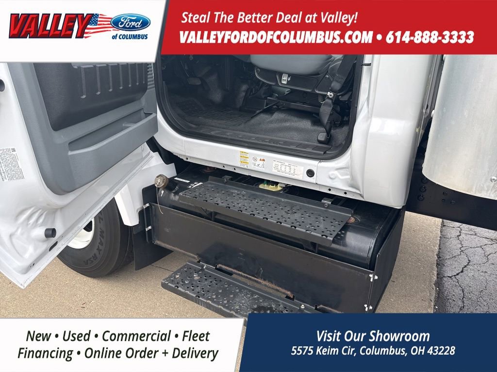 Certified 2023 Ford F650 2WD Regular Cab Super Duty image 23