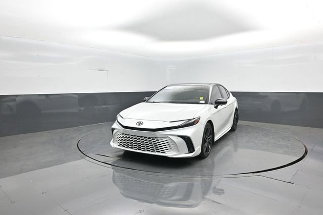Used 2025 Toyota Camry XSE w/ Premium Plus Package image 3