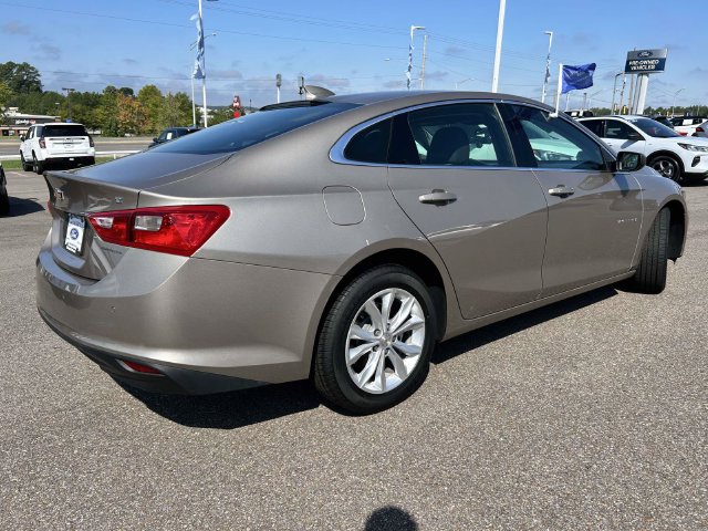 Used 2025 Chevrolet Malibu LT FWD image 35