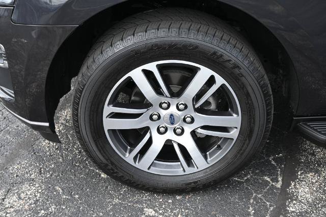 Certified 2024 Ford Expedition Max Limited AWD/4WD image 15