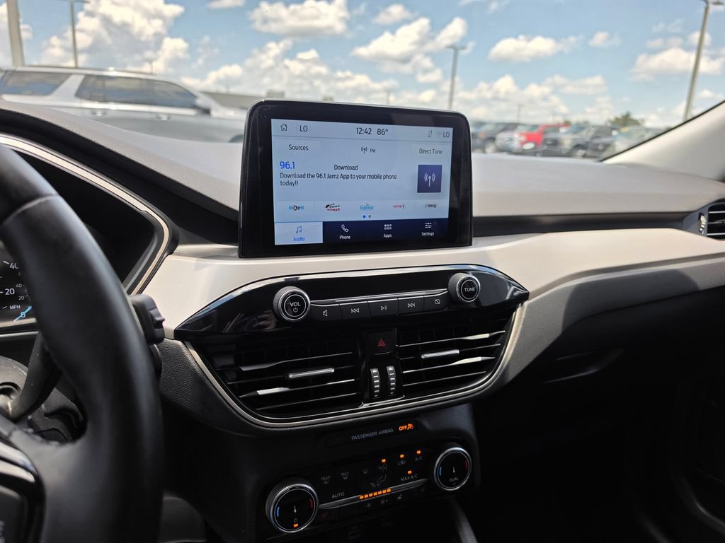 Certified 2022 Ford Escape SEL FWD image 25