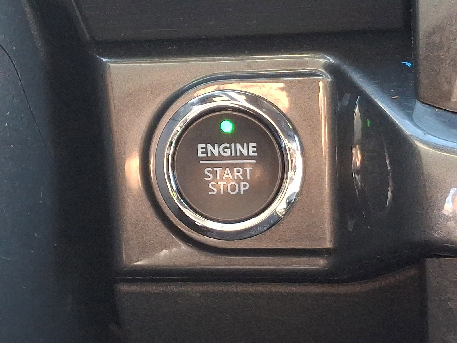 Certified 2022 Ford F150 XLT w/ Equipment Group 302A High image 22