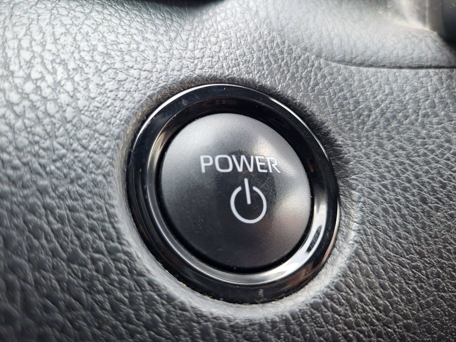 Used 2025 Toyota Camry SE FWD image 26