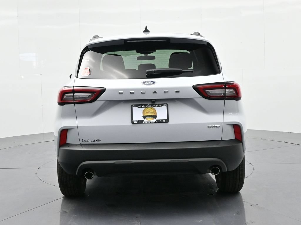 Certified 2025 Ford Escape ST-Line AWD/4WD image 7