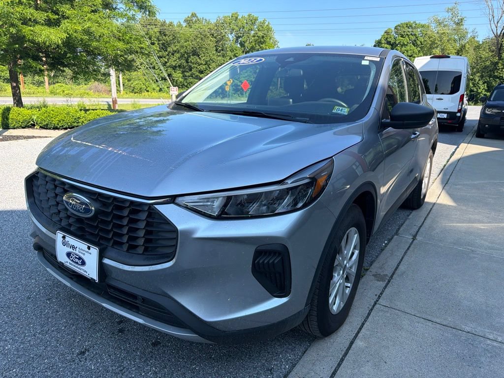Certified 2023 Ford Escape Active AWD/4WD image 3