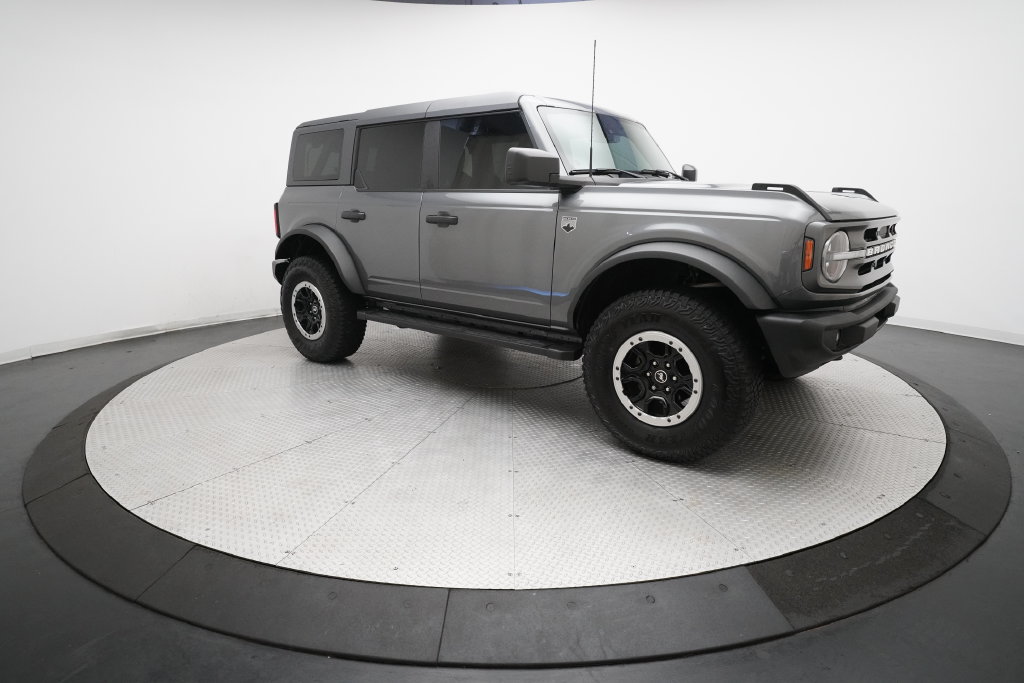 Certified 2023 Ford Bronco Big Bend w/ Sasquatch Package AWD/4WD image 34