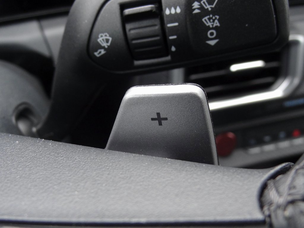 Certified 2025 Ford Mustang GT Premium image 31