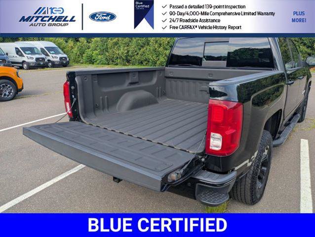 Used 2018 Chevrolet Silverado 1500 LTZ Z71 w/ Midnight Edition AWD/4WD image 31