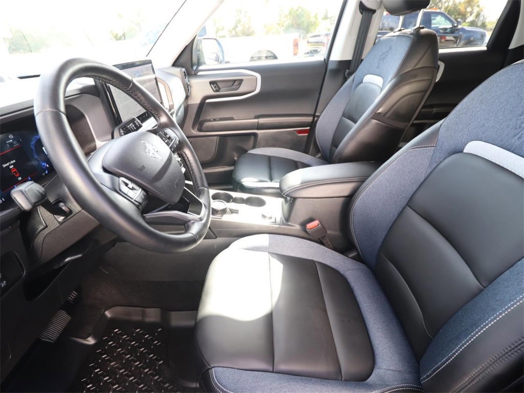 Certified 2025 Ford Bronco Sport Outer Banks w/ Outer Banks Tech Package+ image 8