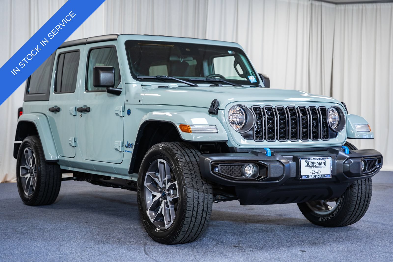 Used 2024 Jeep Wrangler Unlimited AWD/4WD image 1