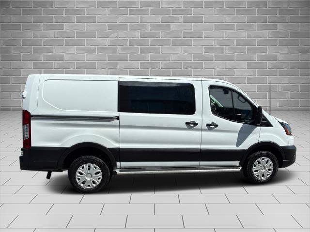 Certified 2025 Ford Transit 250 Low Roof w/ Exterior Upgrade Package RWD image 2