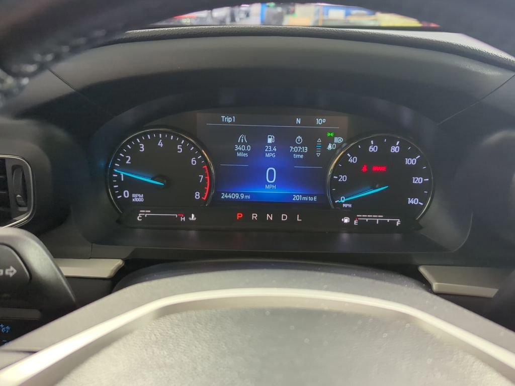 Certified 2022 Ford Explorer XLT w/ Equipment Group 202A image 17