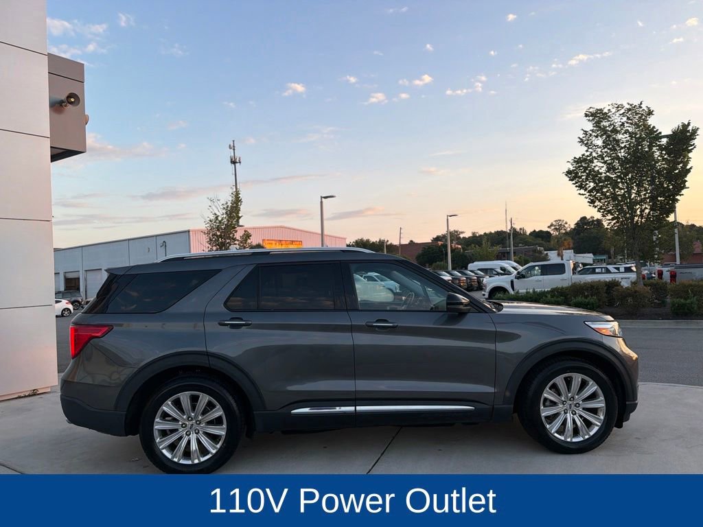 Certified 2023 Ford Explorer Limited w/ Limited Technology Package RWD image 12