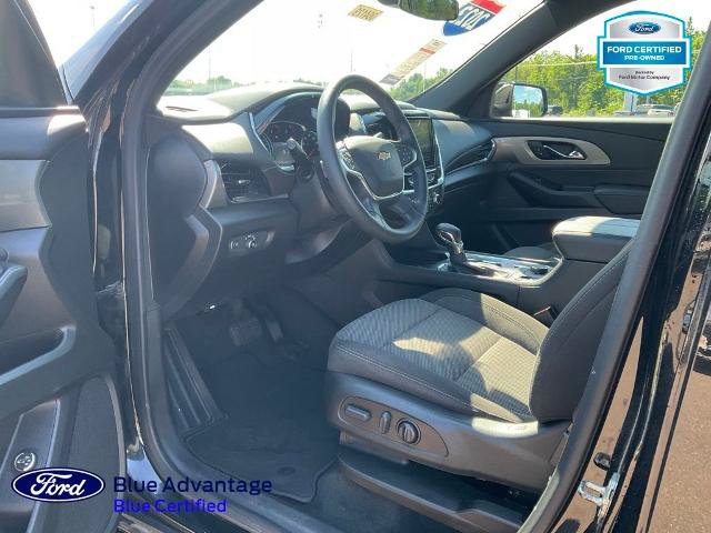 Used 2023 Chevrolet Traverse LT AWD/4WD image 4