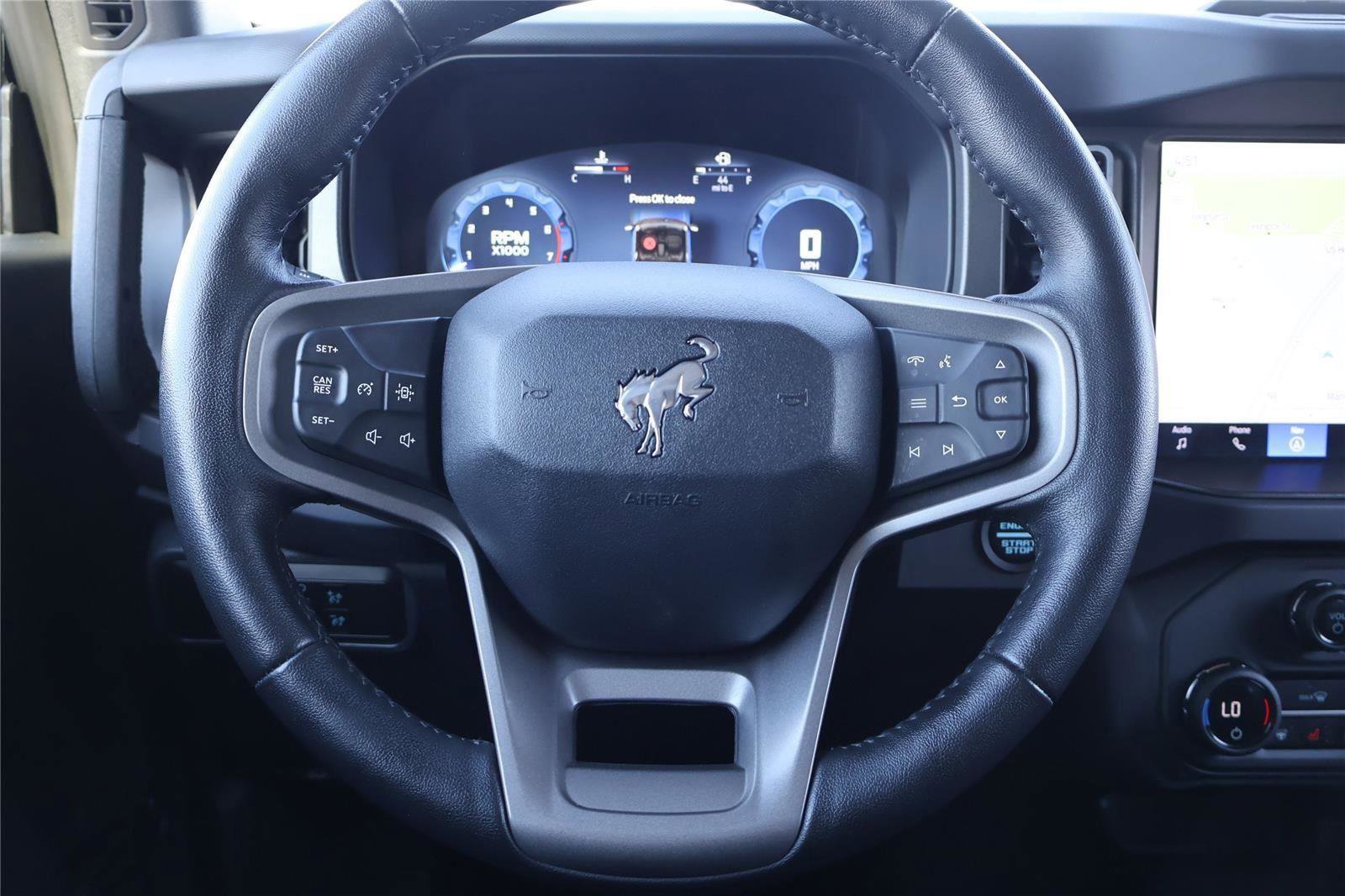 Certified 2025 Ford Bronco Badlands AWD/4WD image 19