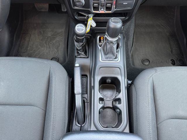 Used 2022 Jeep Gladiator Sport AWD/4WD image 11