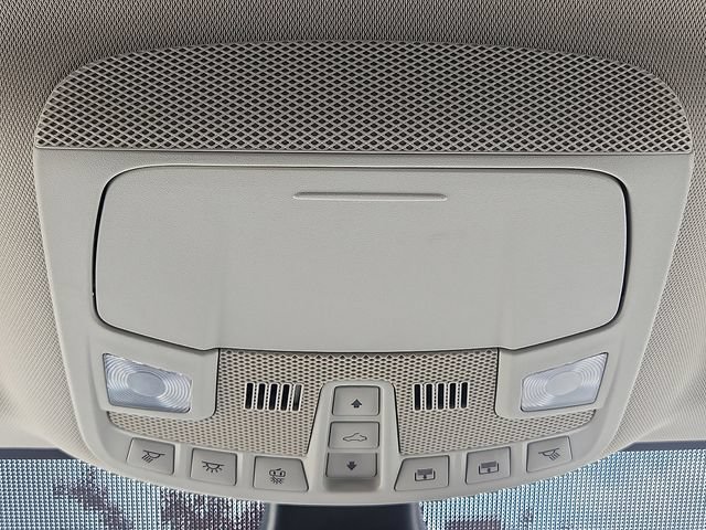 Certified 2024 Ford Edge SEL w/ Convenience Package AWD/4WD image 19