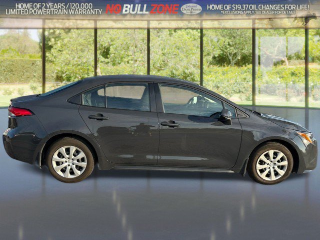 Used 2026 Toyota Corolla LE FWD image 6