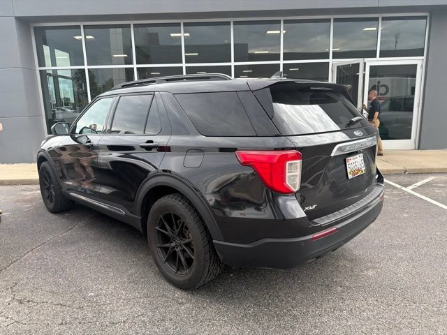 Certified 2024 Ford Explorer XLT AWD/4WD image 12
