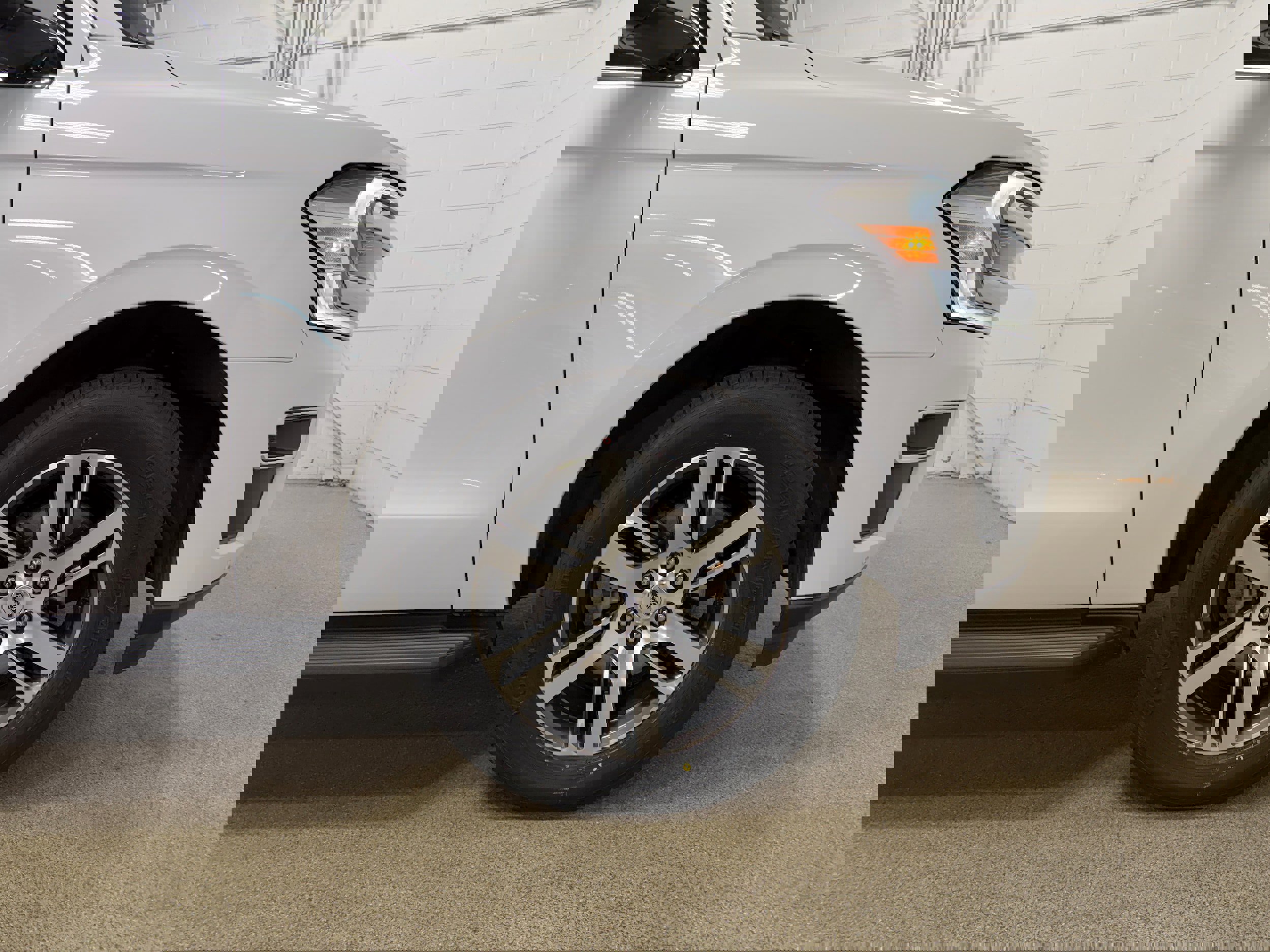 Certified 2024 Ford Expedition Limited image 41