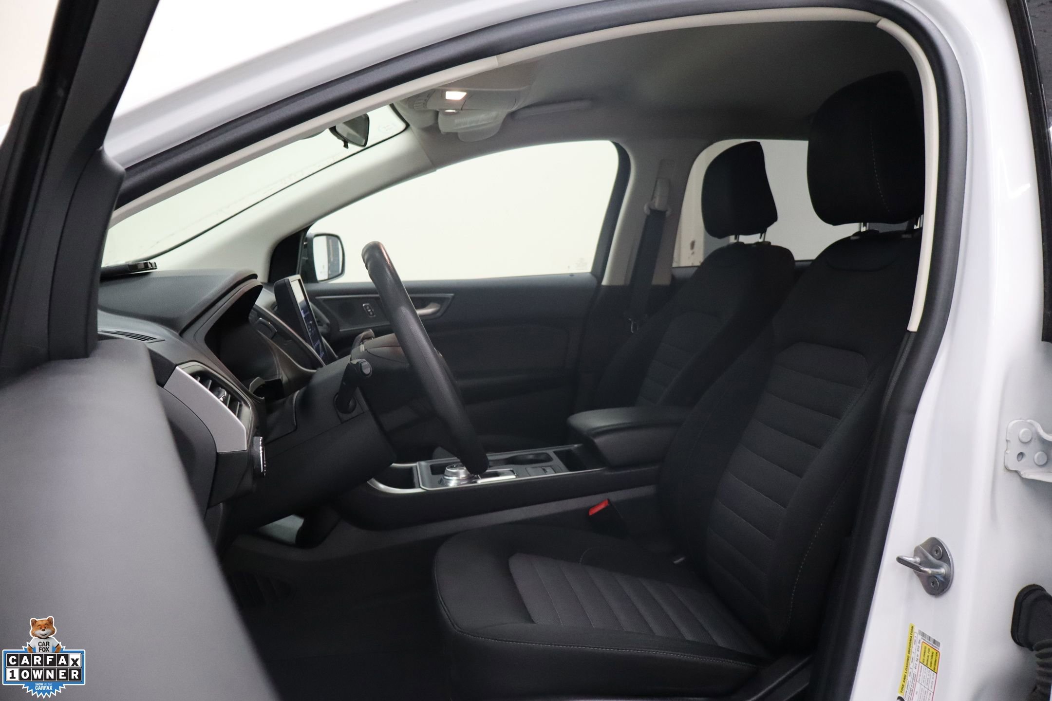 Certified 2023 Ford Edge SE w/ Black Appearance Package AWD/4WD image 13