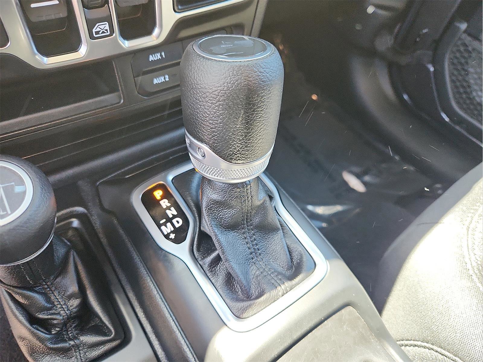 Used 2021 Jeep Wrangler Unlimited Sport AWD/4WD image 23