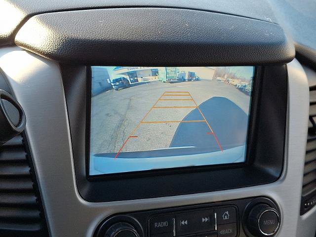 Used 2017 GMC Yukon SLE w/ SLE Value Package image 16