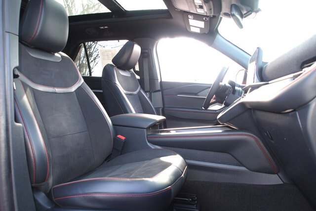 Certified 2025 Ford Explorer ST AWD/4WD image 11