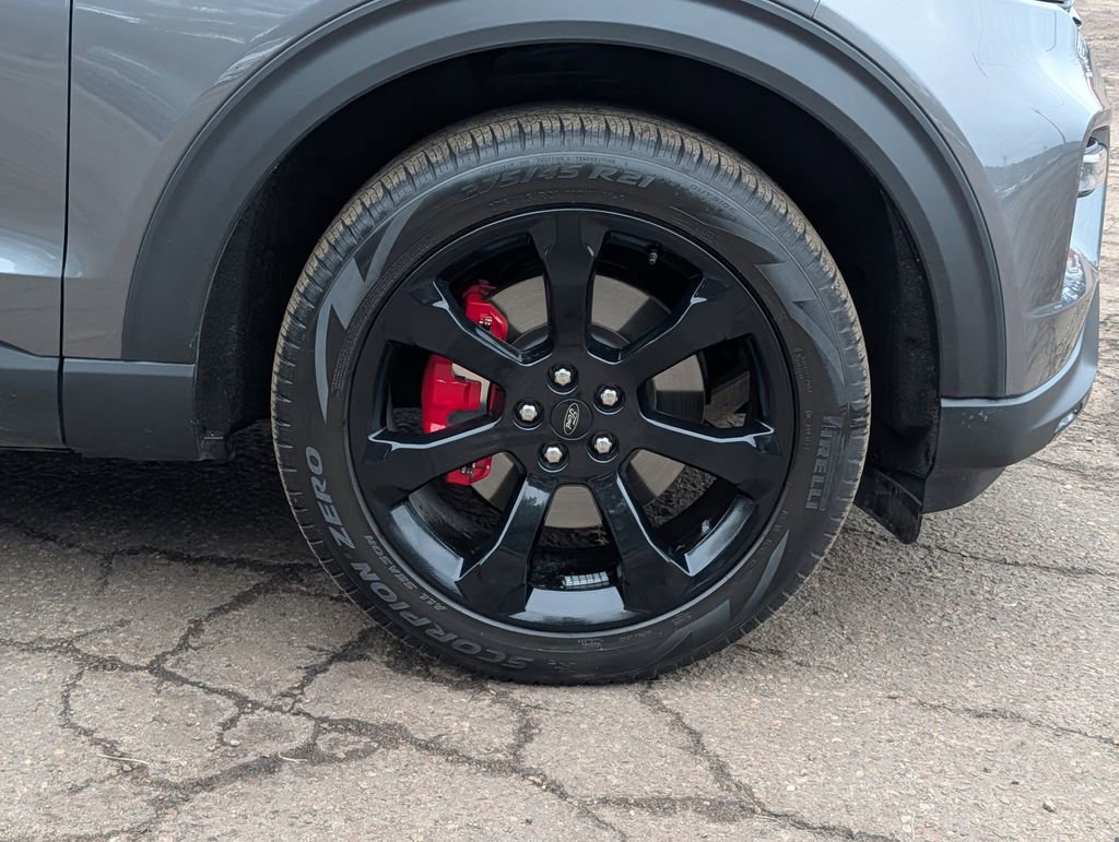 Certified 2024 Ford Explorer ST w/ Equipment Group 401A image 7