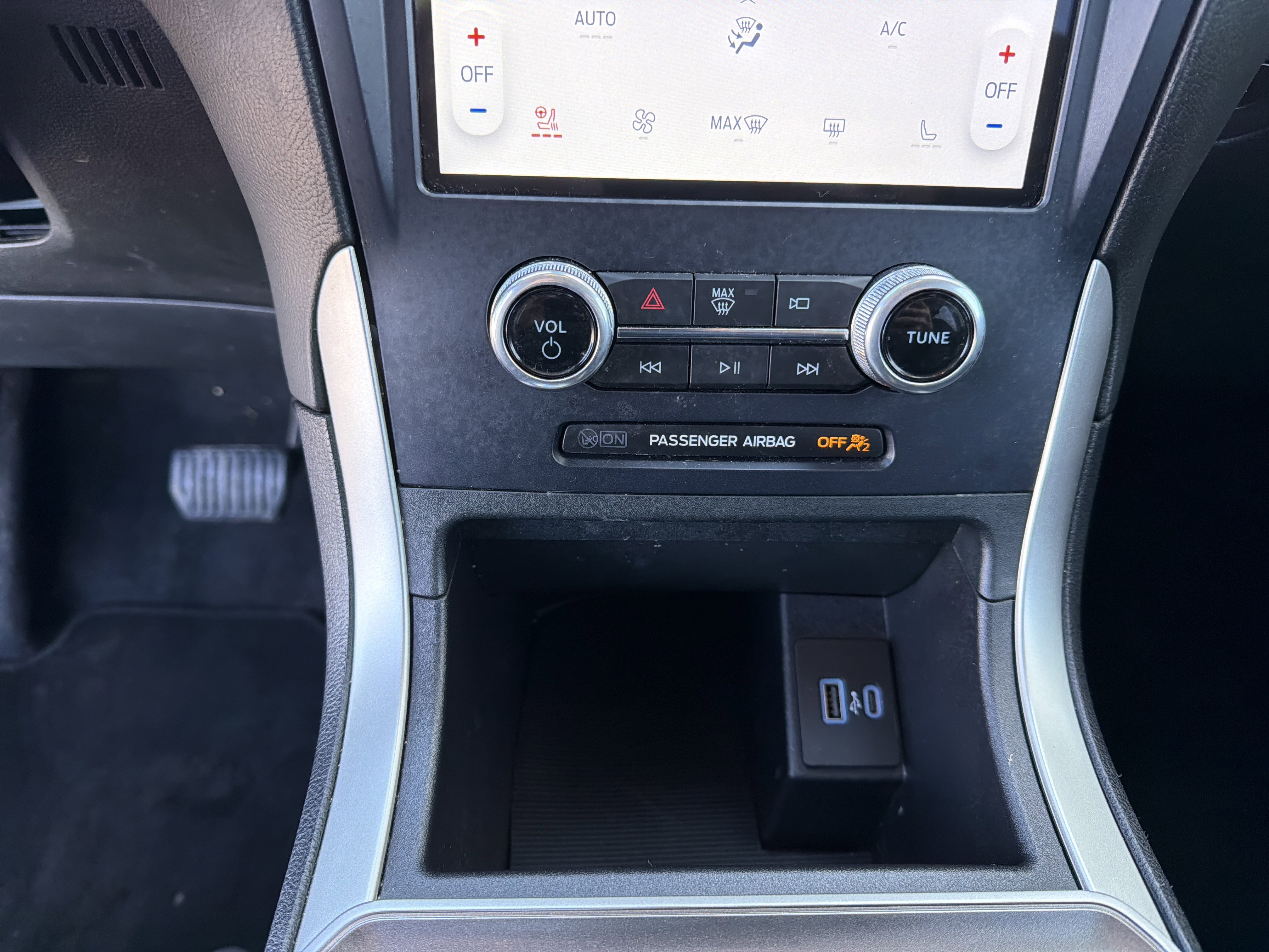 Certified 2023 Ford Edge SEL w/ Convenience Package image 51