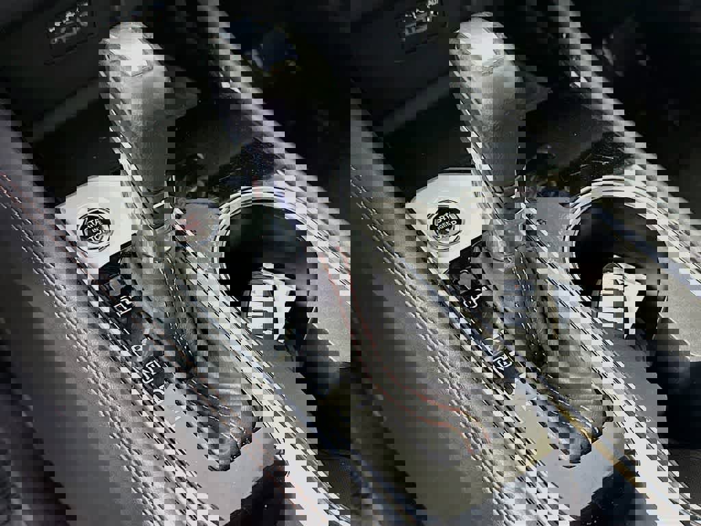 Used 2024 Nissan Altima 2.5 SR image 17