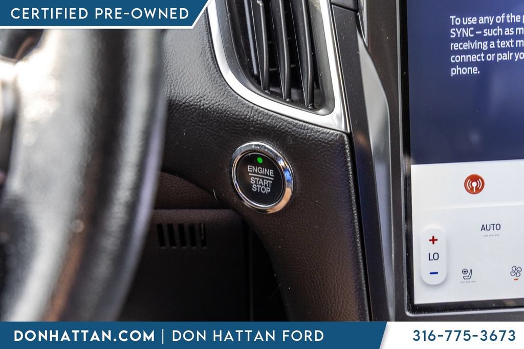 Certified 2024 Ford Edge Titanium AWD/4WD image 12