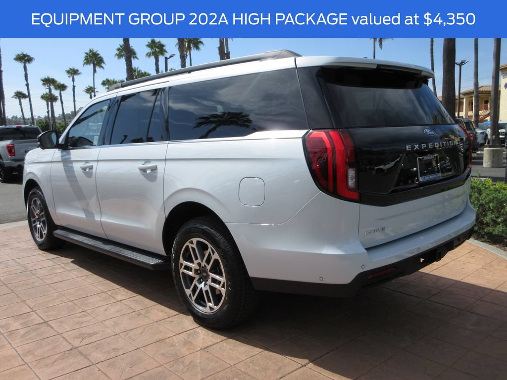 Certified 2025 Ford Expedition Max Active AWD/4WD image 2