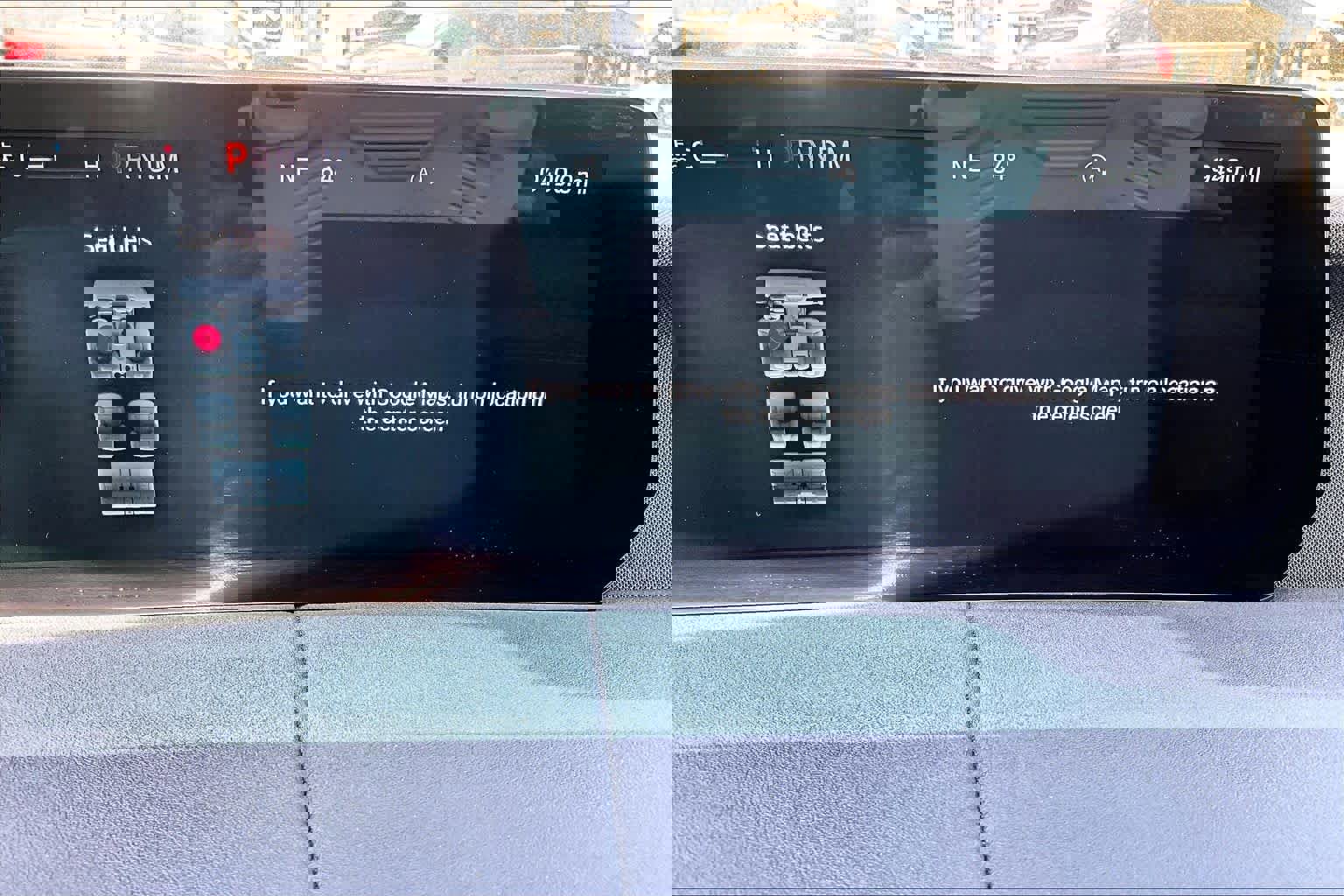 Certified 2025 Ford Expedition Platinum w/ Stealth Appearance Package image 28