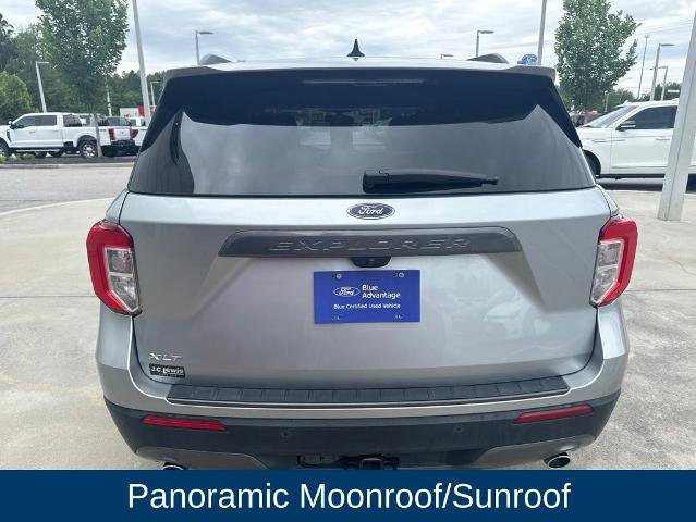 Certified 2023 Ford Explorer XLT w/ Equipment Group 202A RWD image 5