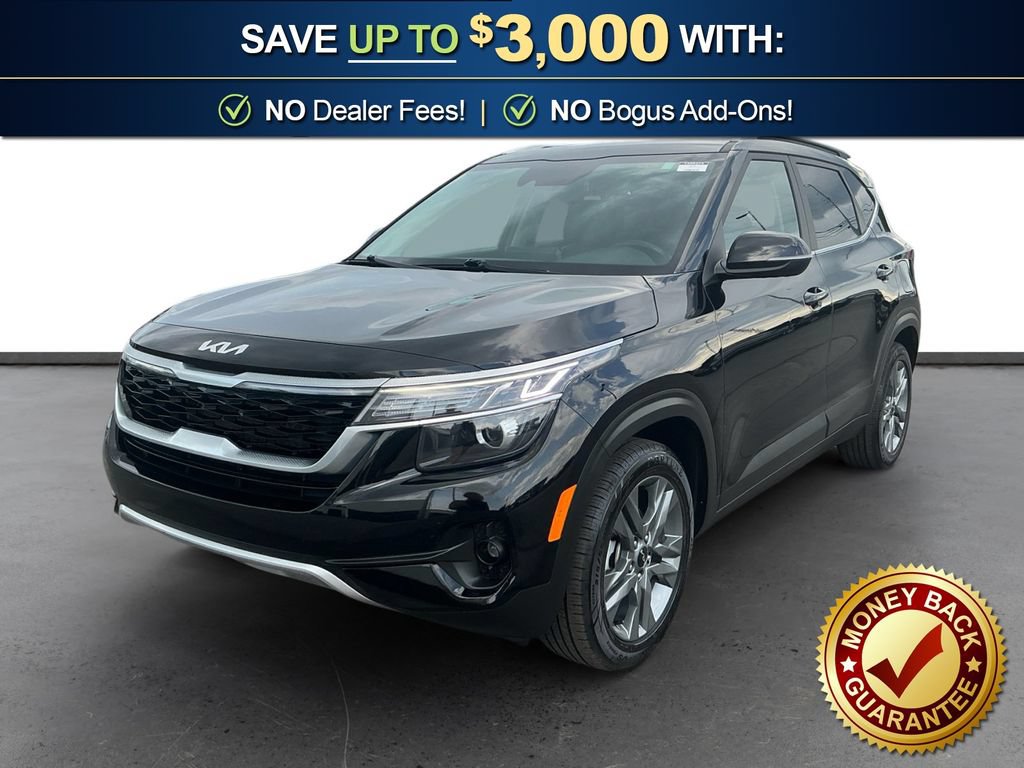 Used 2023 Kia Seltos S w/ Navigation Package FWD image 1