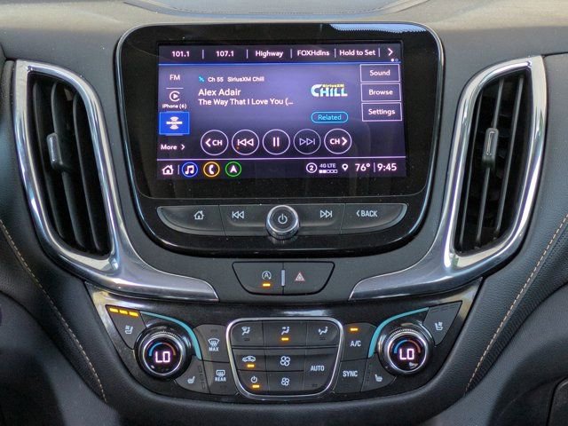 Used 2023 Chevrolet Equinox Premier image 16