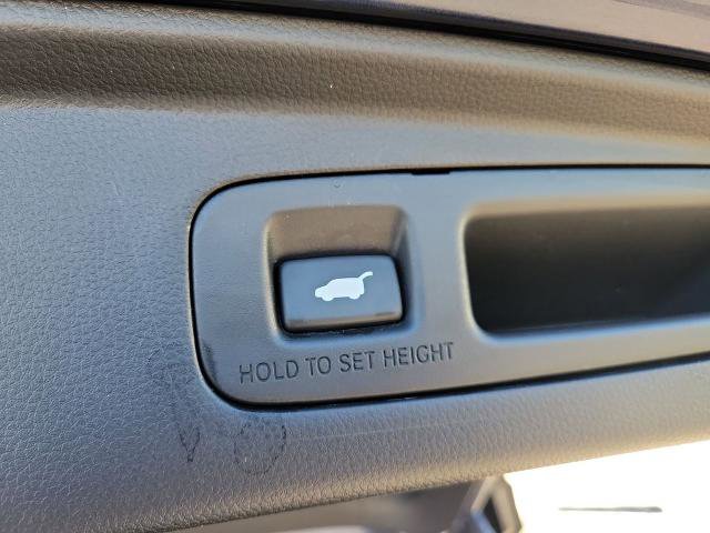 Used 2025 Honda CR-V EX-L image 10