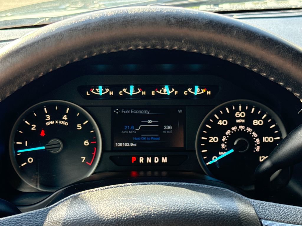 Certified 2018 Ford F150 XLT w/ Equipment Group 301A Mid image 17