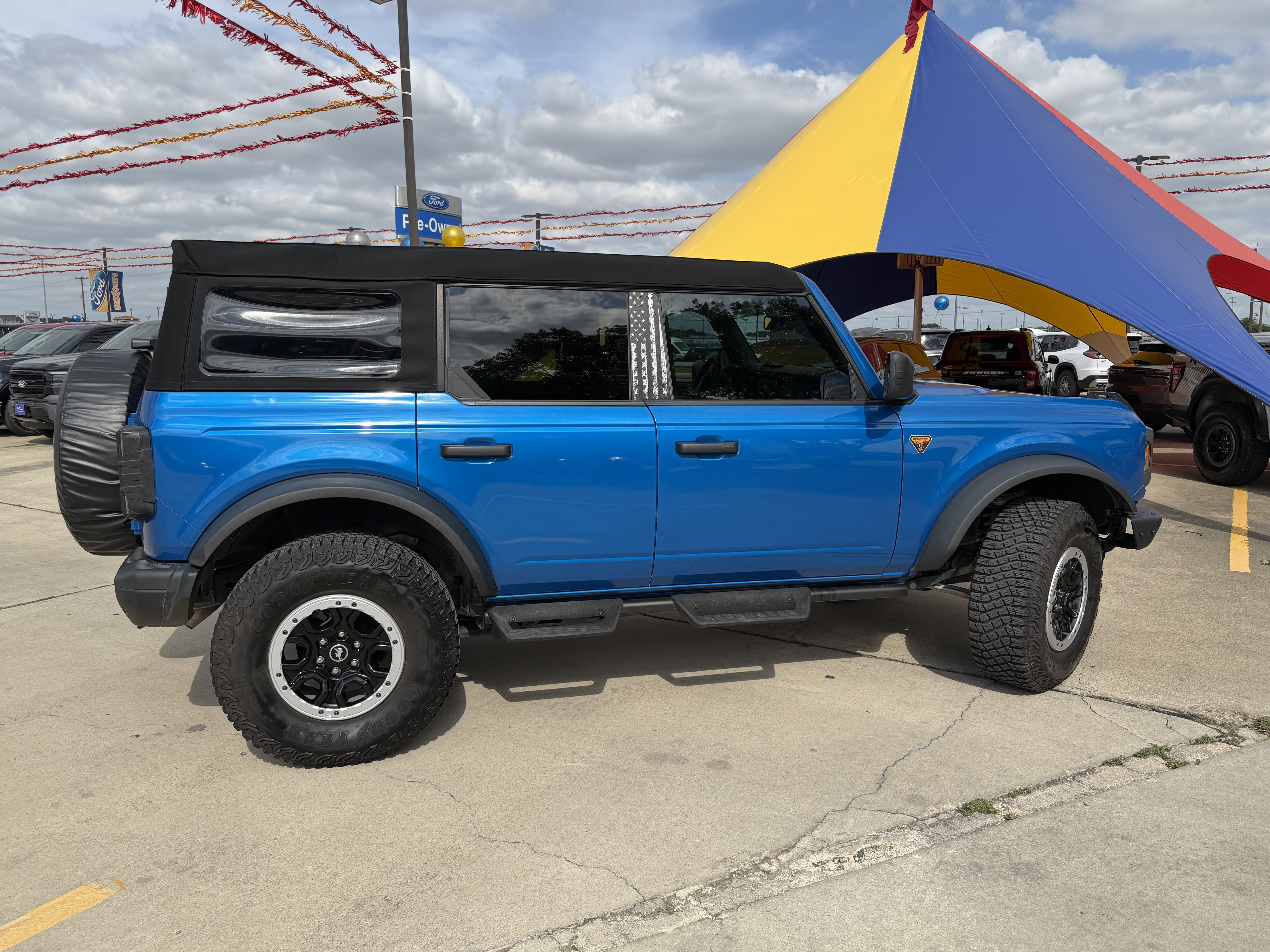 Certified 2024 Ford Bronco Badlands w/ Sasquatch Package AWD/4WD image 5