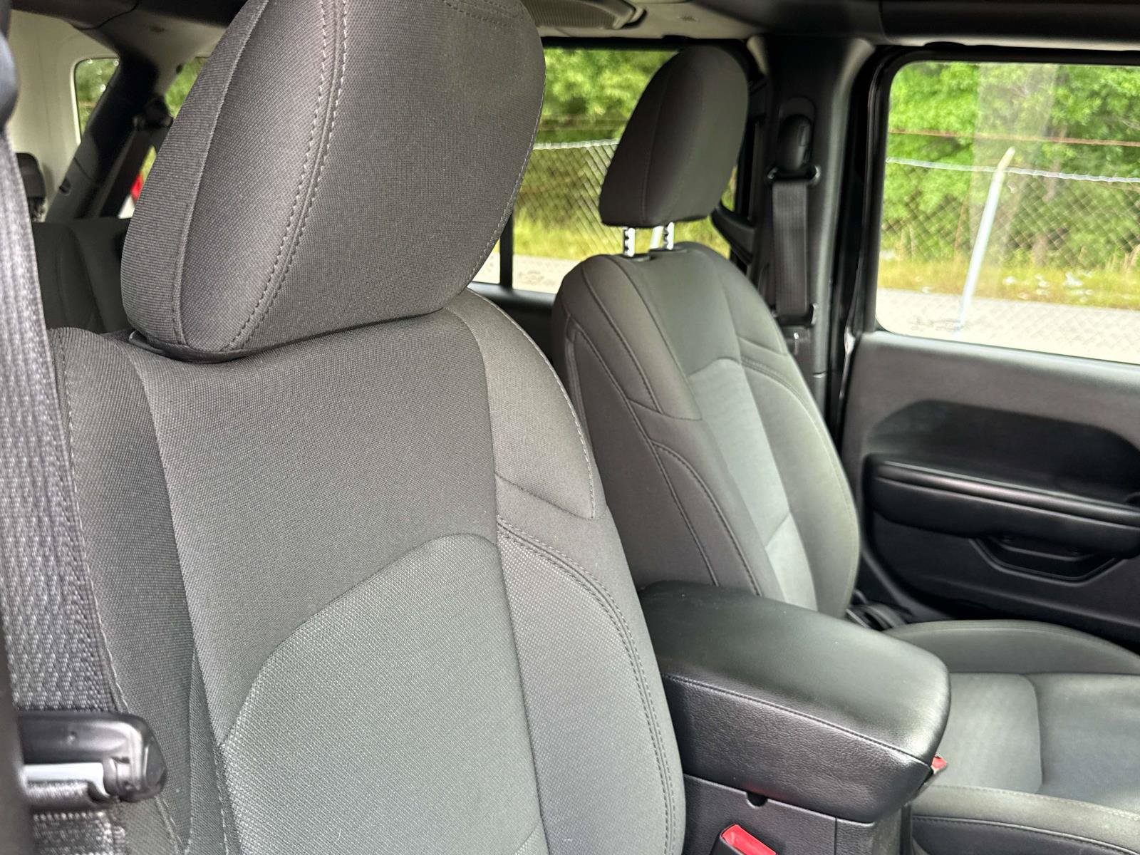 Used 2020 Jeep Wrangler Unlimited Sport S AWD/4WD image 26