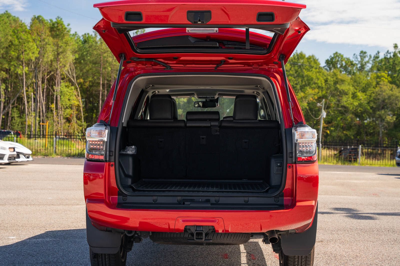 Used 2023 Toyota 4Runner SR5 Premium w/ Moonroof Package RWD image 19