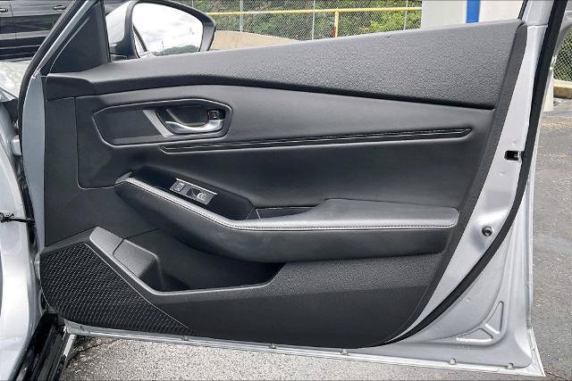Used 2025 Honda Accord Touring image 24