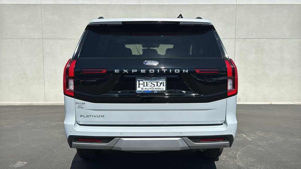 Certified 2025 Ford Expedition Platinum image 3