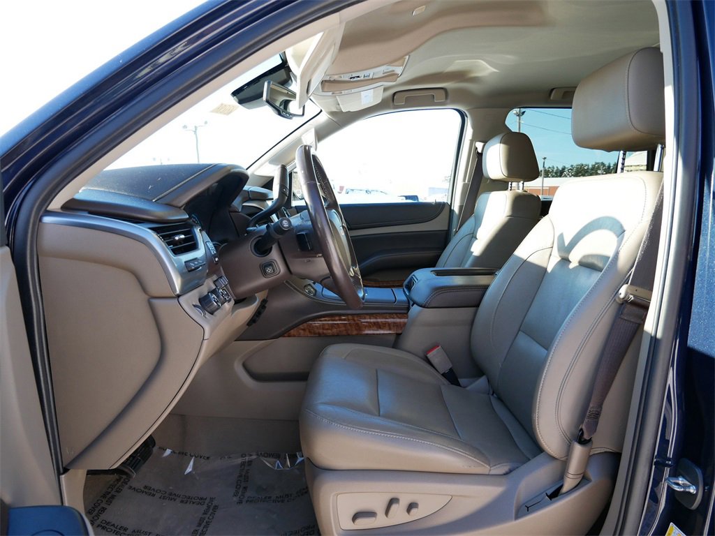 Used 2020 Chevrolet Tahoe Premier w/ Max Trailering Package image 16