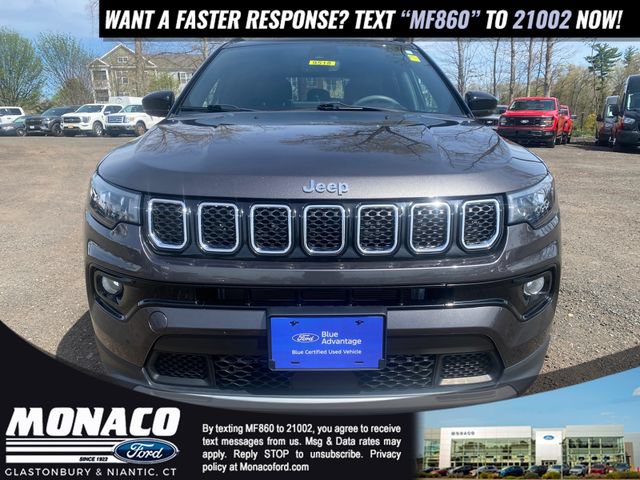 Used 2023 Jeep Compass Limited AWD/4WD image 3