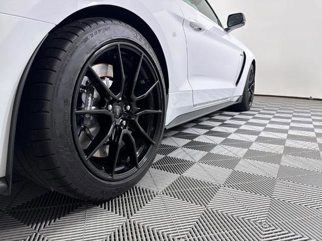 Certified 2020 Ford Mustang Shelby GT350 w/ Technology Package image 27