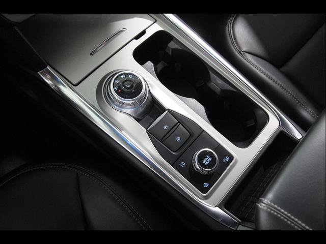 Certified 2024 Ford Explorer XLT w/ Equipment Group 202A AWD/4WD image 15